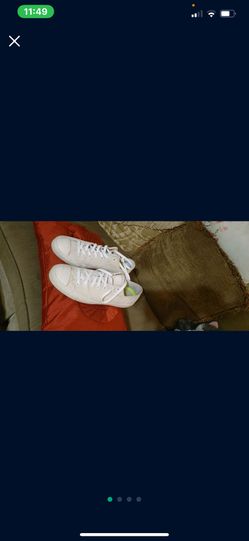 Cream Colors Chuck Taylor Converse Size 12 Men 