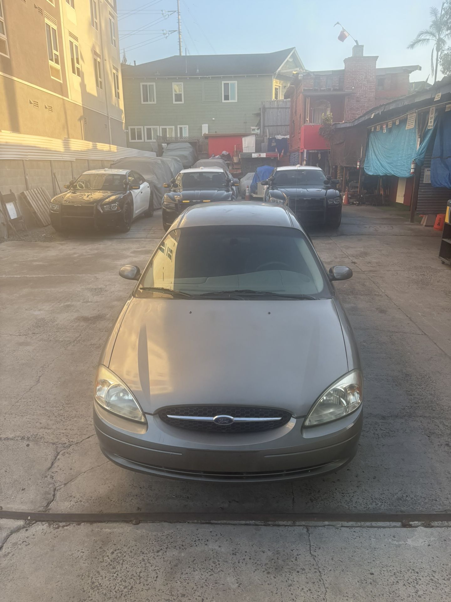 2003 Ford Taurus