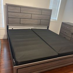 California King bedroom set