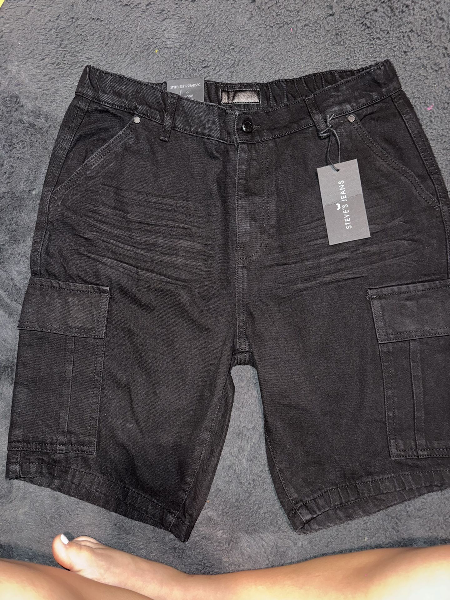 Size 33 Men’s Shorts