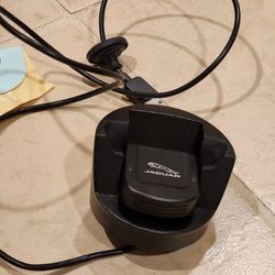 Jaguar Cup Holder Apple Device charger