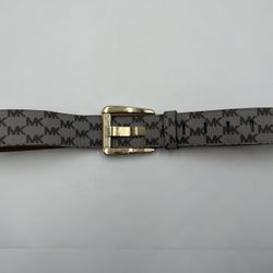 Michael Kors Reversible Center Swivel Bar Golden Buckle Belt Black Size M