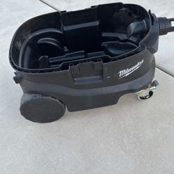 Aspiradora Milwaukee Industrial 