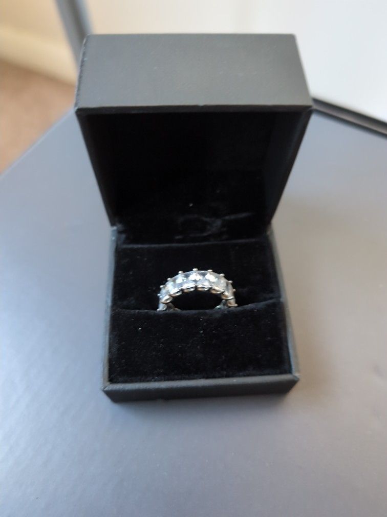 925 Silver Ring Size 8