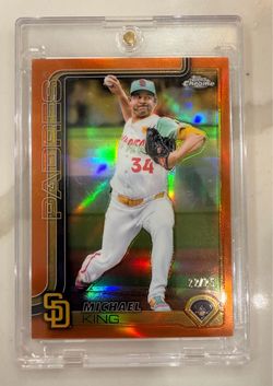 2025 Topps Chrome Michael King #35 Orange Foil Refractor 22/25 San Diego Padres