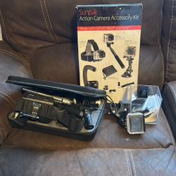 Go Pro Hero 4 With Accessories 