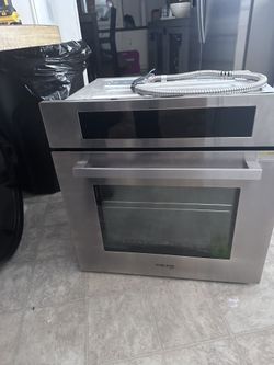 Brand New 240v Oven.