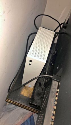 Xbox series s console