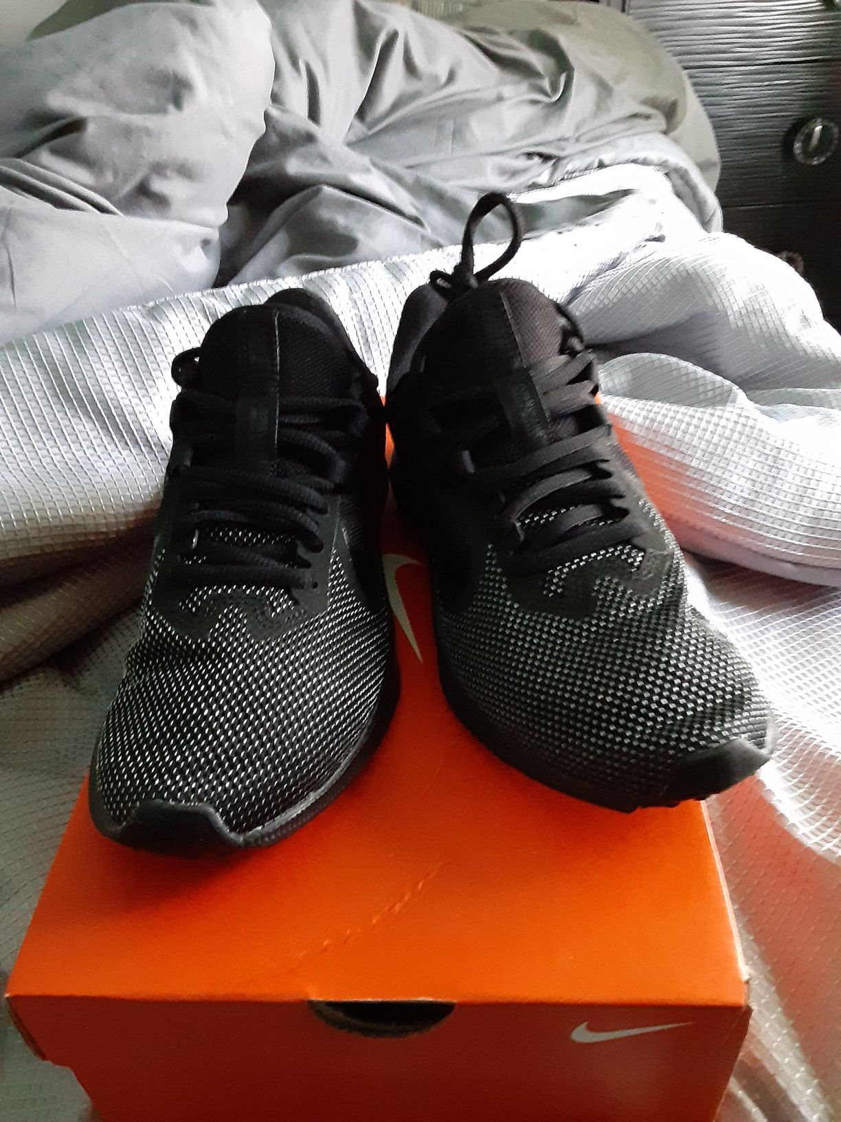 Nike shoes 6.5
