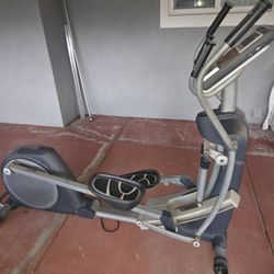 NordicTrack Elliptical Trainer – Works Great