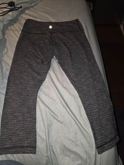 Lululemon Gray Textured Leggings