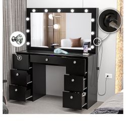 Ibbie Modern Vanity Table 7 Drawers Lights Mirror Glass Top Crystal Knobs Black Painted for Bedroom