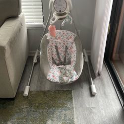 Ingenuity InLighten Soothing Swing