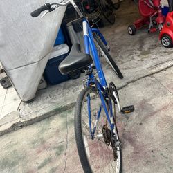 Bicicleta, buena, marca perfectas, condiciones muy barata