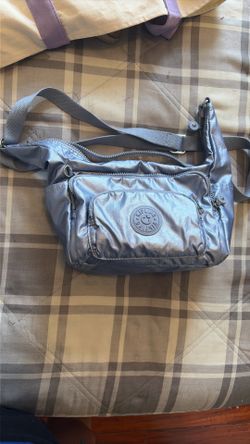 Kipling cross body
