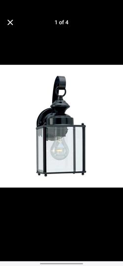 NEW IN BOX Sea Gull Lighting Jamestowne Outdoor Lanterns (Pair)