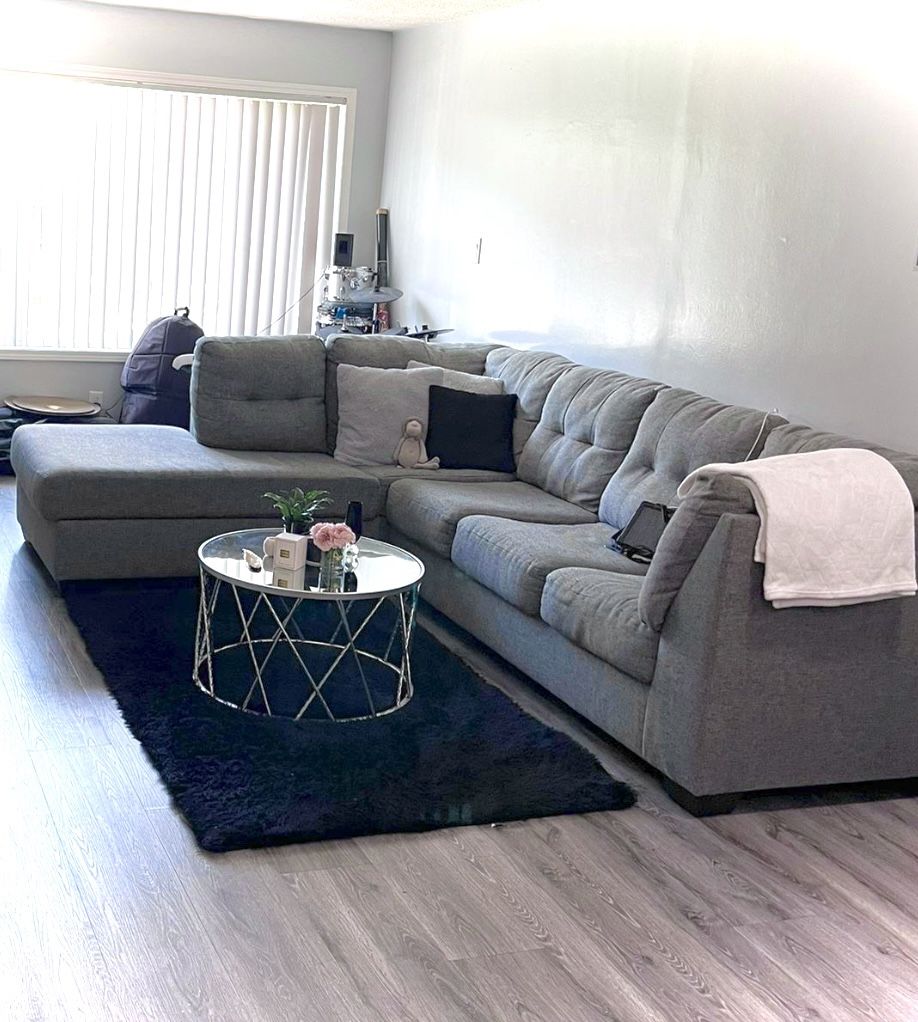 Sectional Grey 2-Piece / Sofa Gris