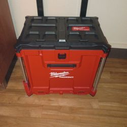 Milwaukee Large Drawer Packout Tool Box