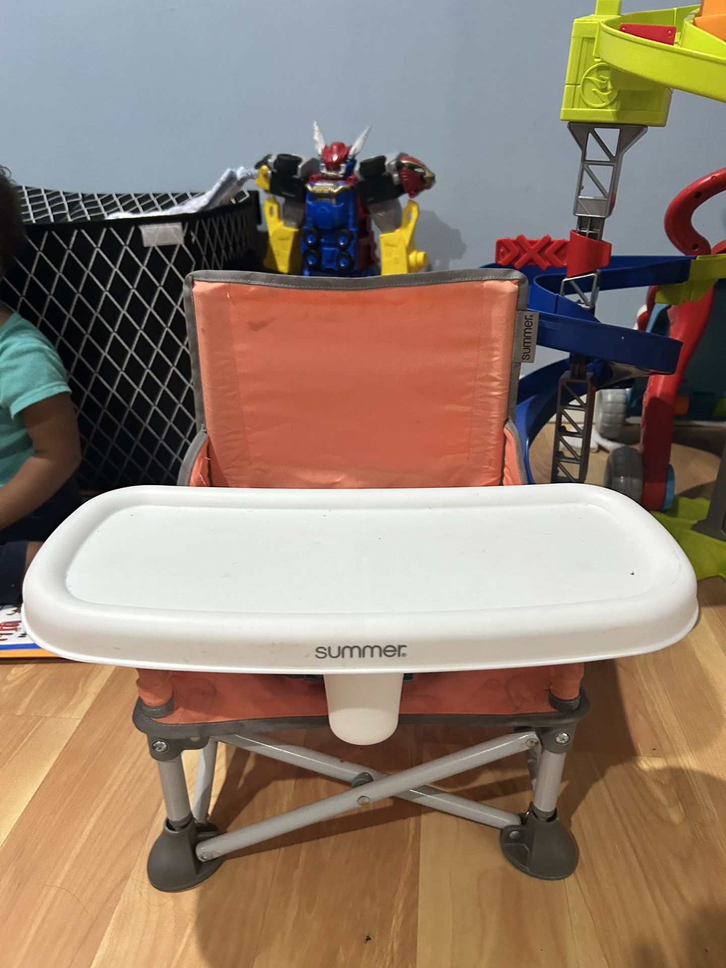 Baby/ Toddler Lounge/ High Chair