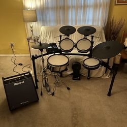 🎵 Roland TD-27KV V-Drums Full Kit + PM-200 Monitor – Excellent Condition  Price: $2,100  Location: Mem
