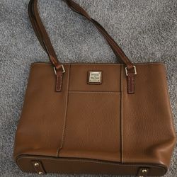 Dooney & Bourke