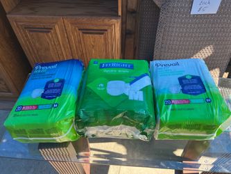 Size M ADULT DIAPERS