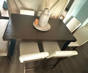 Dining set