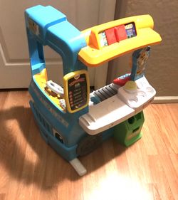 Little Tikes Kids Play Food Truck