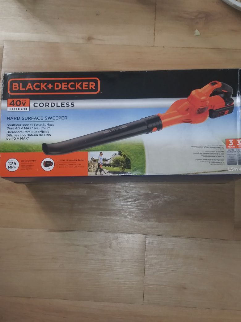 Black and decker 40 volt cordless hard surface sweeper