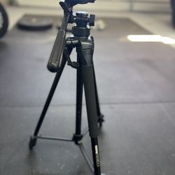 Sunpack Tripod