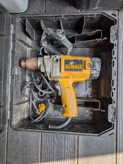 DeWalt 1/2" Reversing Drill