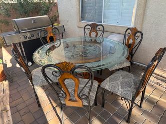 Round Glass Dining Table, 6 seats
