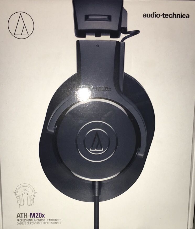 Professional monitor headphones