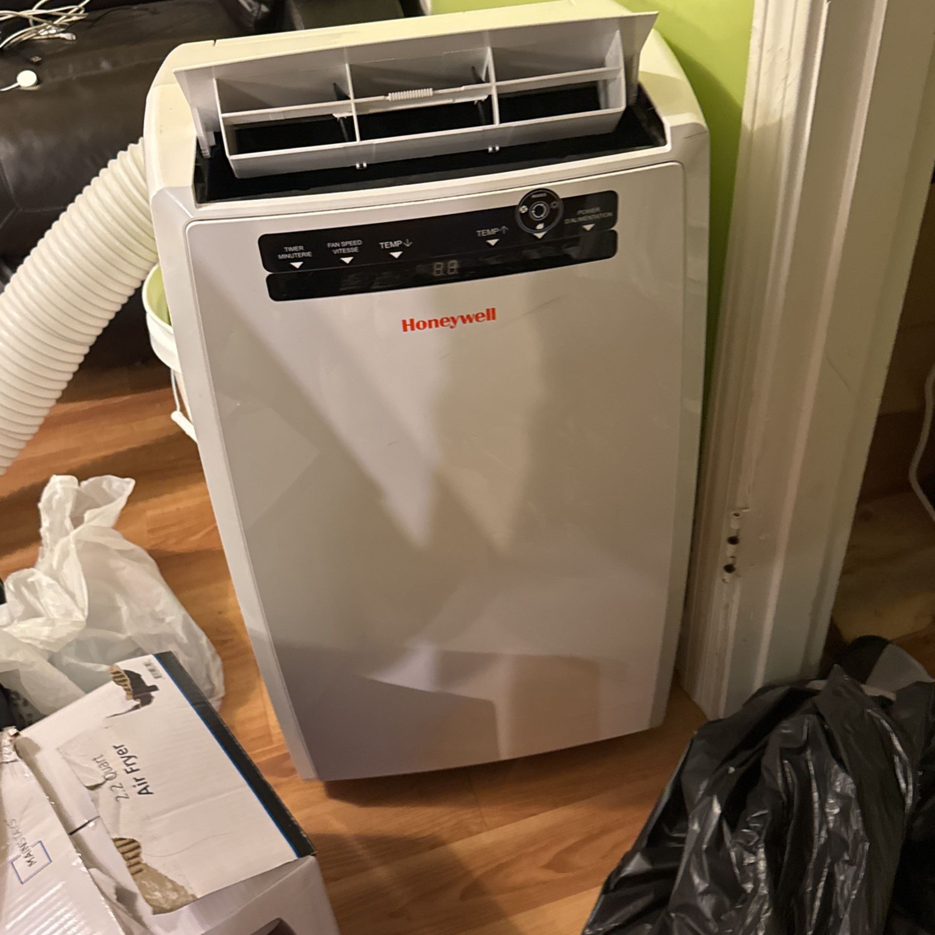 Air Conditioner