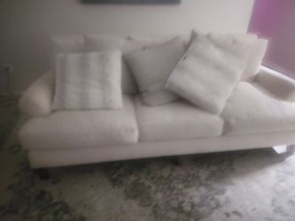 Benhardt sofa couch