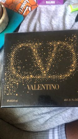 Valentino set