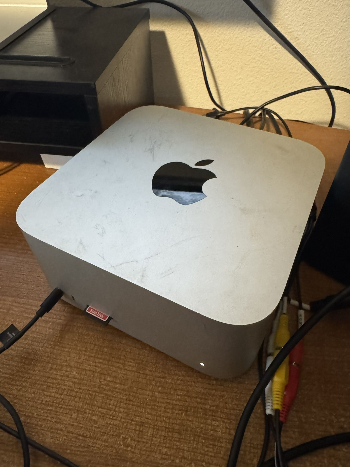 Mac Studio M1 Max + Mac Studio Display