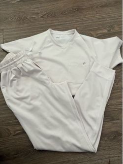 Fit scrubs
