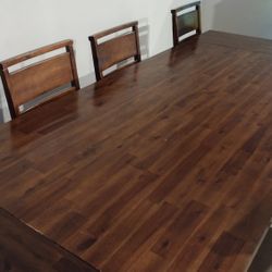 Dining table for Sale in Las Vegas, NV - OfferUp