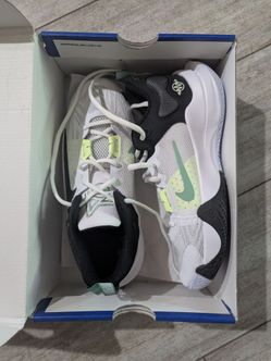 Nike Giannis Immortality 2
