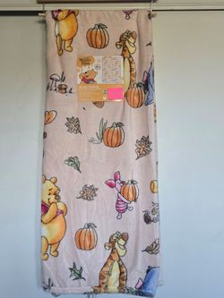 🧡 Winnie The Pooh Fall Blanket 🧡