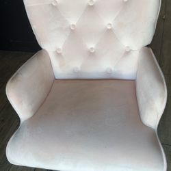 Rocking chair a couple spots $50