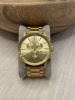 Nixon Gold