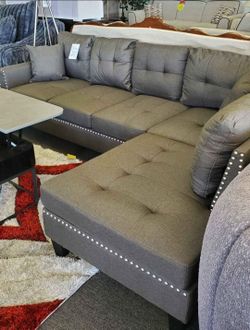 Brand New Brown Linen Sectional Sofa Couch (New In Box)