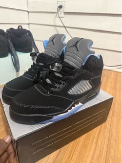 Air Jordan 5 Retro 'Black Carolina / UNC' 2026