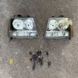 2007-2013 Chevrolet Suburban GMC Yukon Headlights 