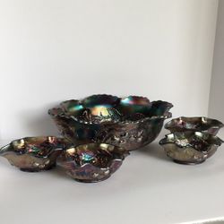 Reduced price Beautiful Antique Carnival Glass Berry Set Perfect For Christmas Large Oval serving Bowl With 4 Small Bowls Dugan Glass Co Wreathed Cher