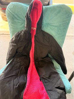 Size 8 swim jacket