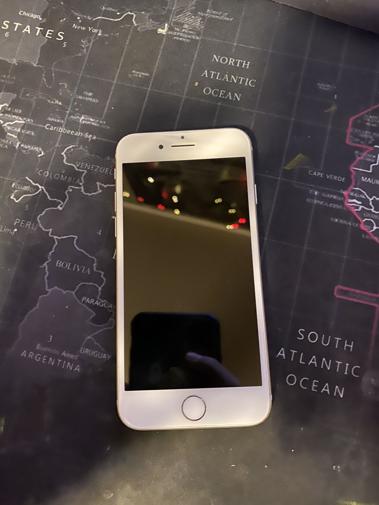 iPhone 8