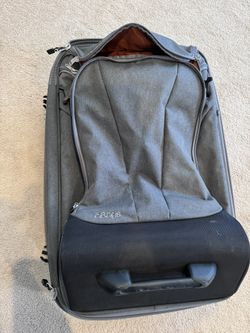 Ebag Luggage Mother Lode 25” Wheeled Duffel Luggage